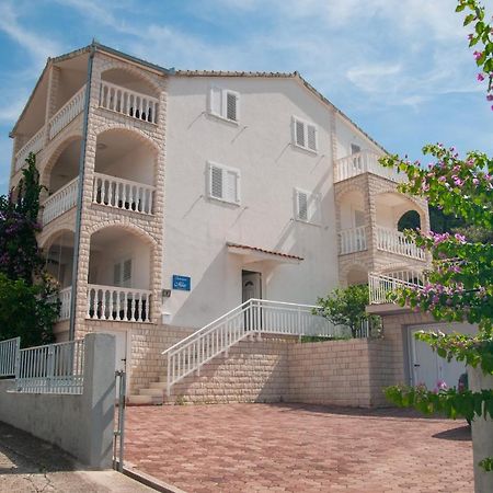 Villa Mia โตรกีร์ ภายนอก รูปภาพ