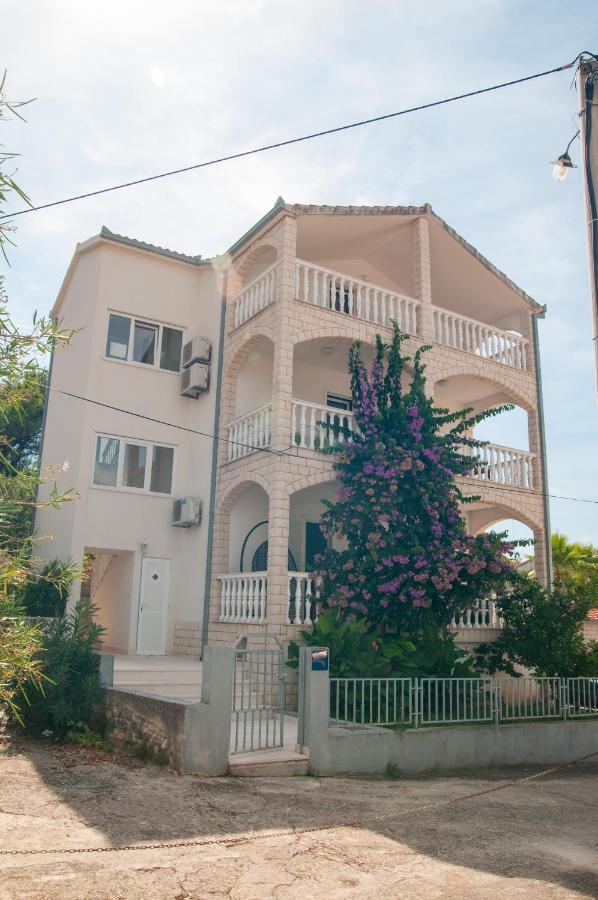 Villa Mia โตรกีร์ ภายนอก รูปภาพ